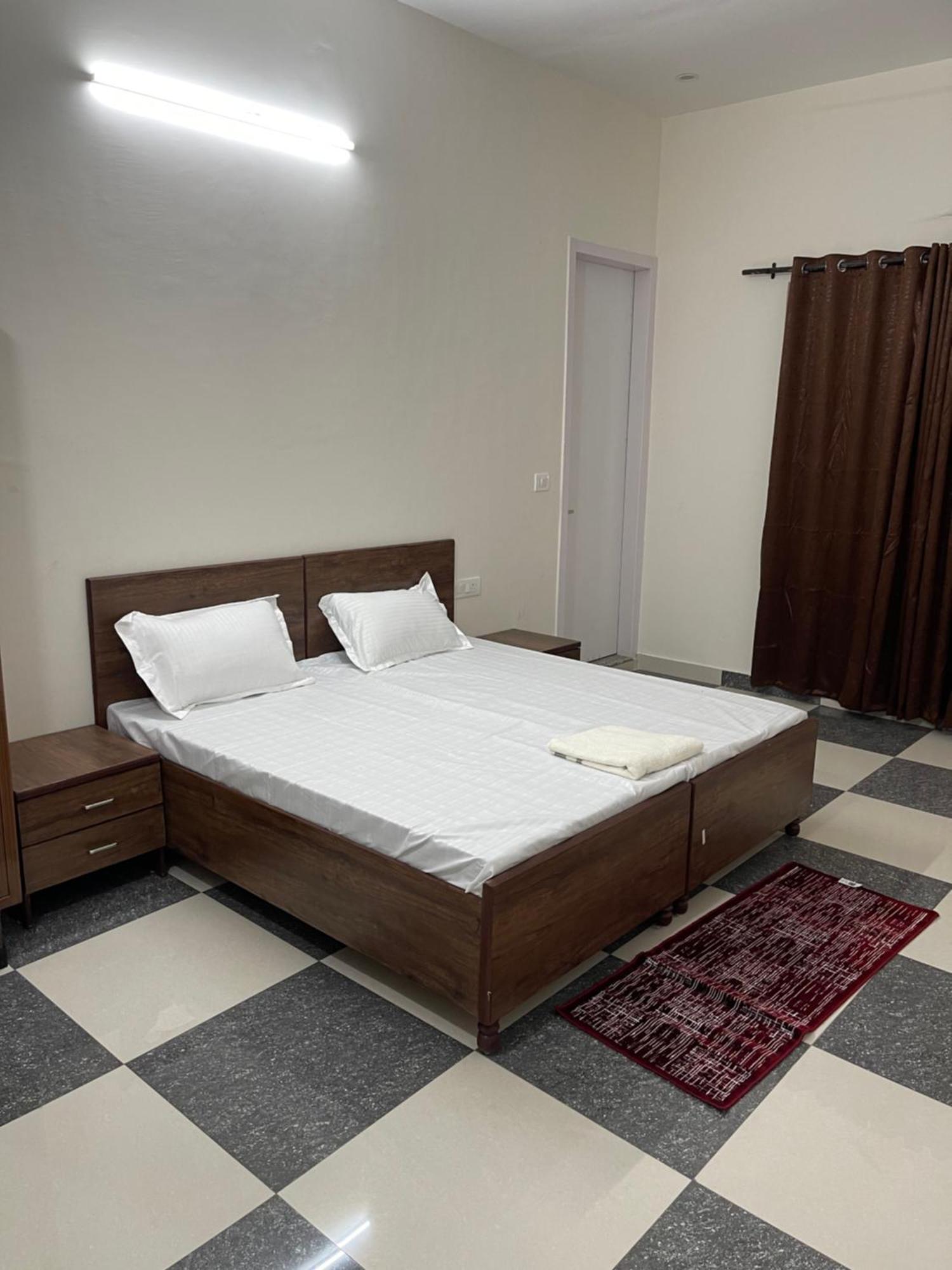 Hotel Shrinath Residency Greater Noida Esterno foto